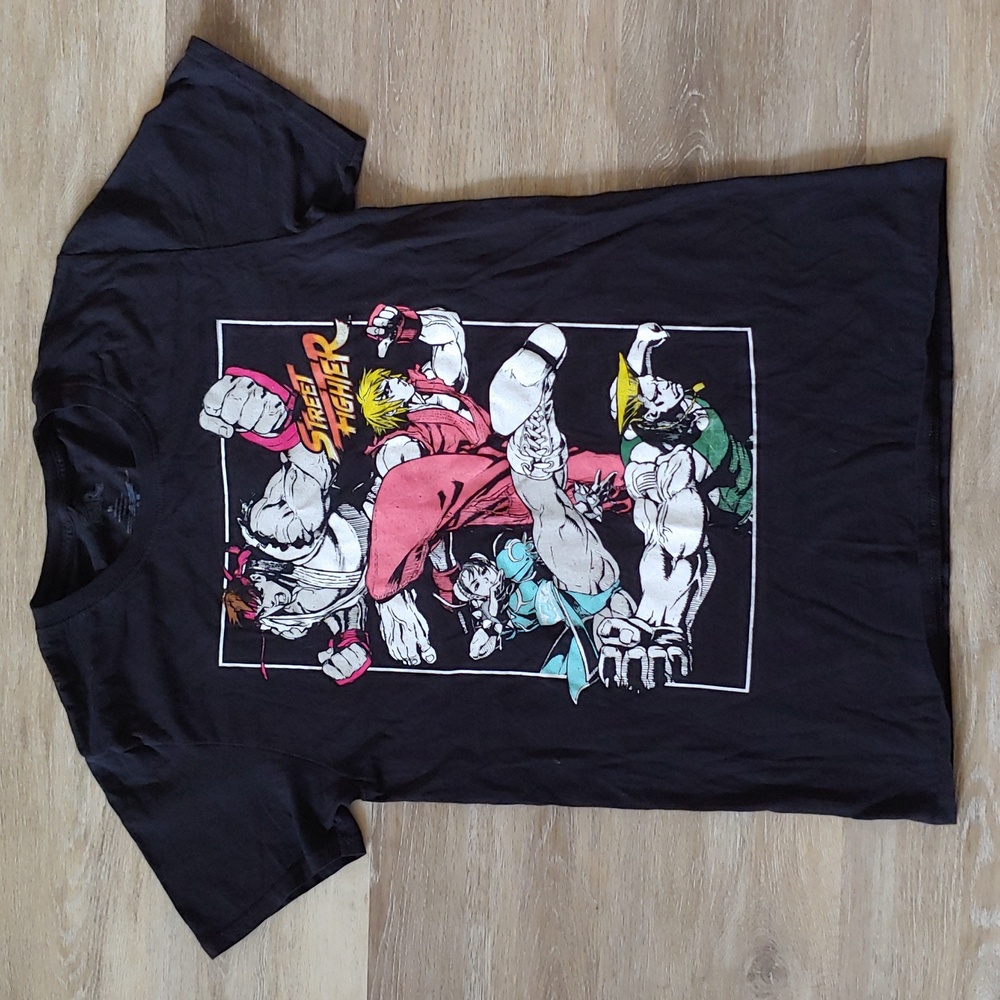 Capcom Street Fighter Cast Graphic T-Shirt Black Size M